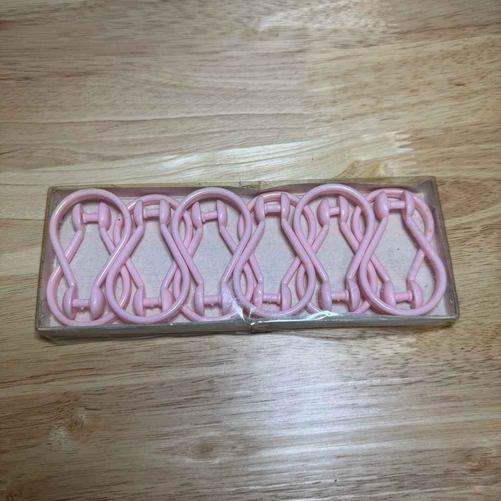 VTG Retro Pink Plastic Shower Curtain Hooks Rings MCM Barbiecore Bathroom Vanity